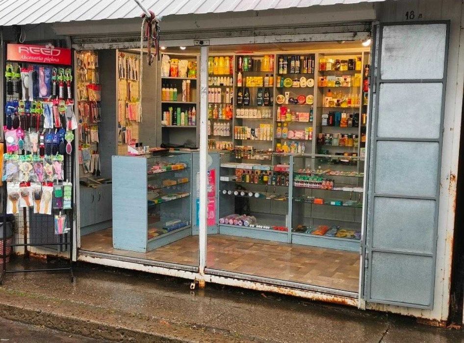 Продає торгового павільйону, м. Радехів