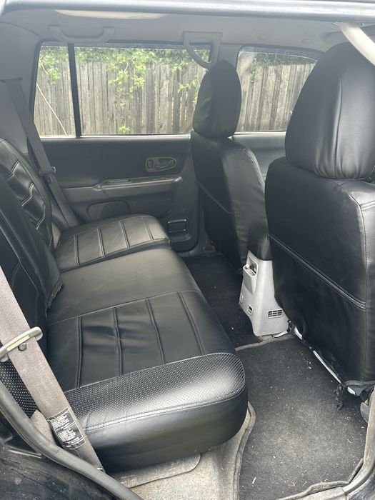 Mitsubishi pajero sport 1