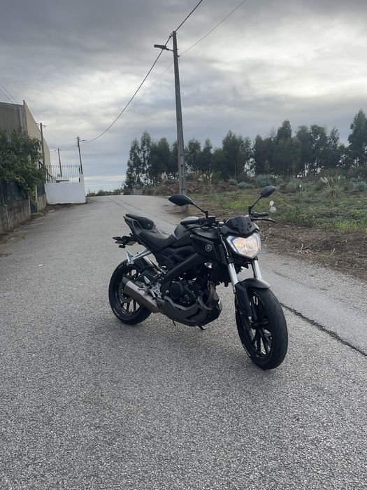 Yamaha mt125 2015