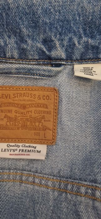 Levis  L.         .
