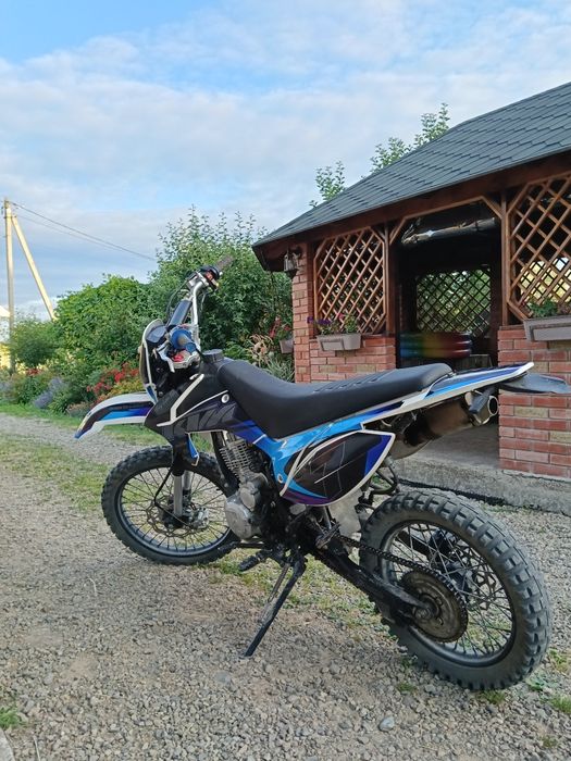 Мотоцикл баліно 200
