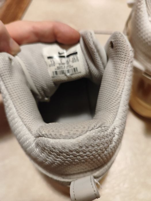 Nike damskie idealne na wiosnę i lato.