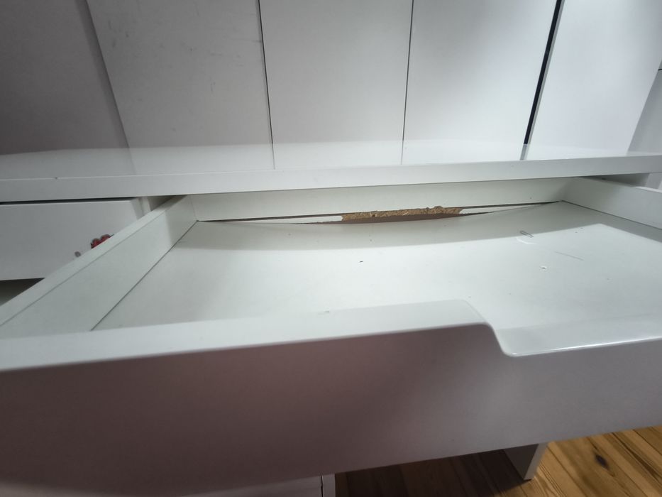 Biurko z komodą biała Ikea