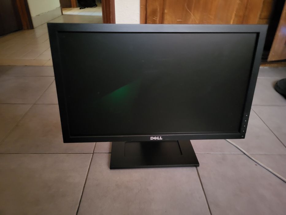 Monitor Dell E2010H 20" HD+ | Ideal para Trabalho / CCTV