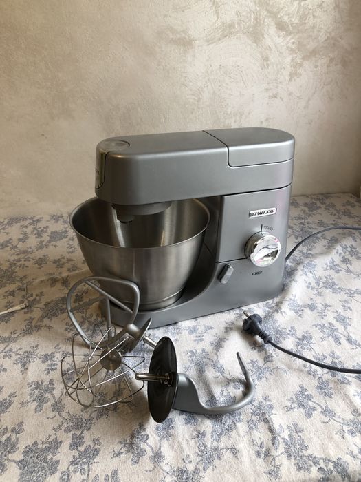 Планетарний міксер Kenwood