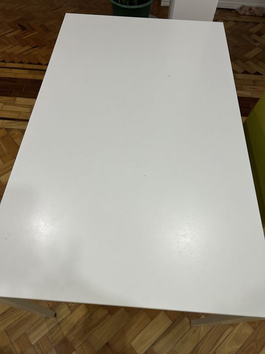 Mesa, Ikea , 1,25x75 em otimo estado .