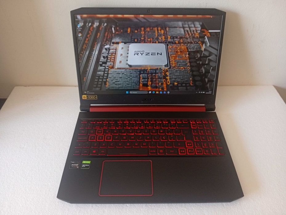 Gaming Acer Nitro Ryzen 5 3550H + GTX1650 + 24GB RAM + SSD