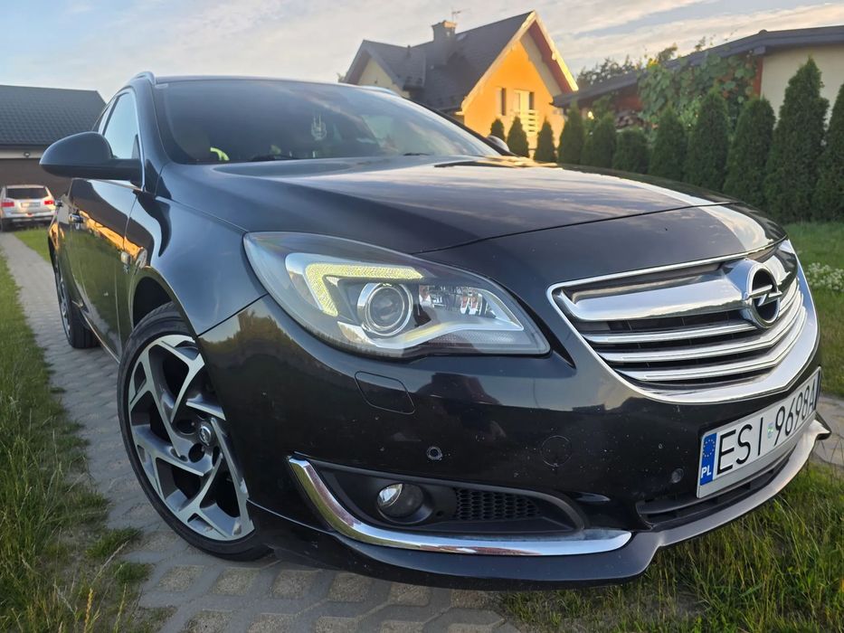 Opel Insignia BiTurbo OpcLine Skóry  Xenon Alu19 Piekna !