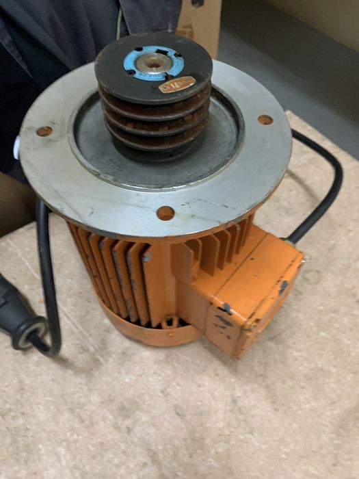 Silnik elektryczny 2.2 kw