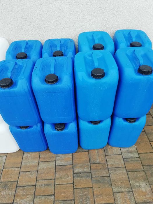 Beczki kanistry 20l