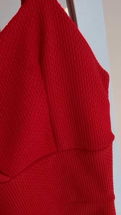 Czerwona obcisła sukienka 34/36 miss selfridge midi