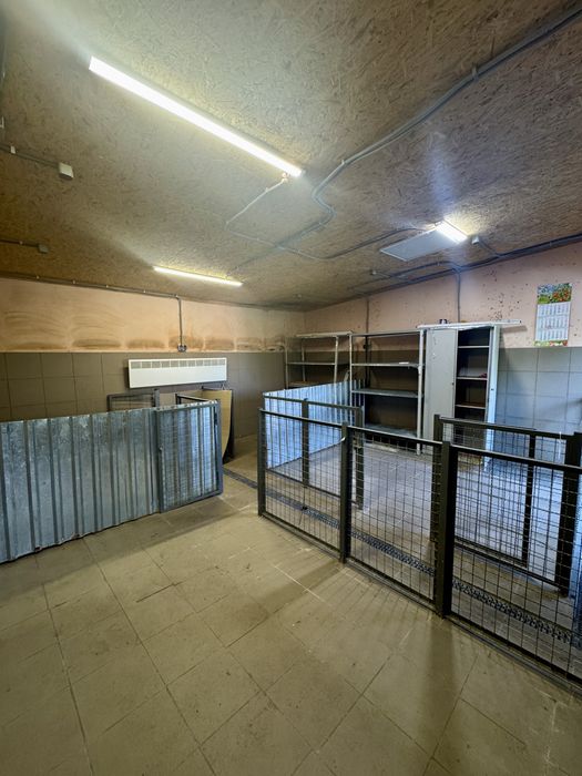 Аренда склада 30м2 - закрытый двор с парковкой