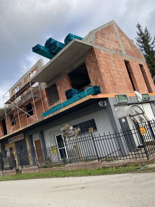 Wiezba dachowa, deski szalunkowe, drewno konstrukcyjne