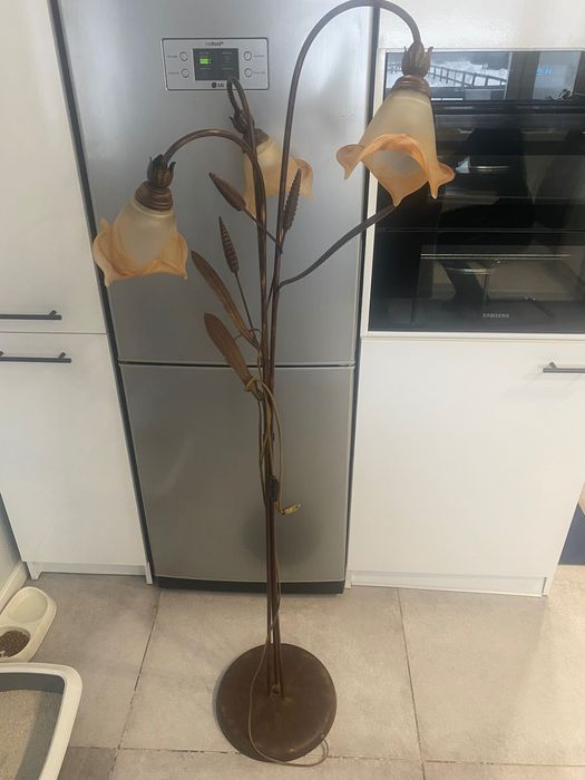 Lampa podłogowa stare złoto