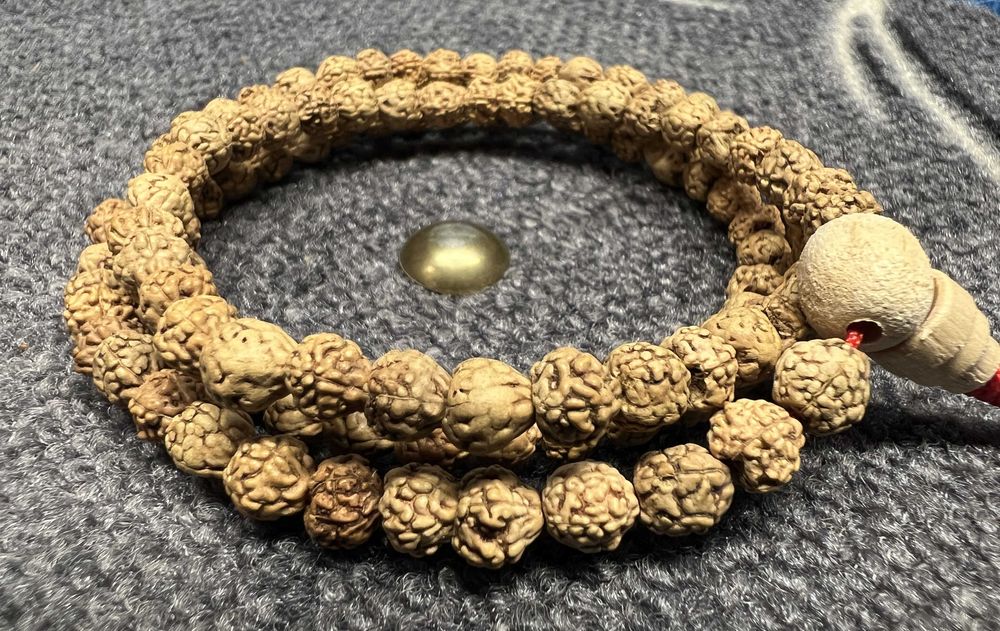 Чотки з рудракши,  108 намистин, 27 намистин, d~6 мм, d~7 мм, чоткі