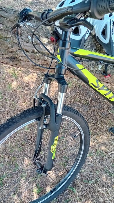 Bicicleta Spitz (EN ISO 4210-2) + 2 capacetes