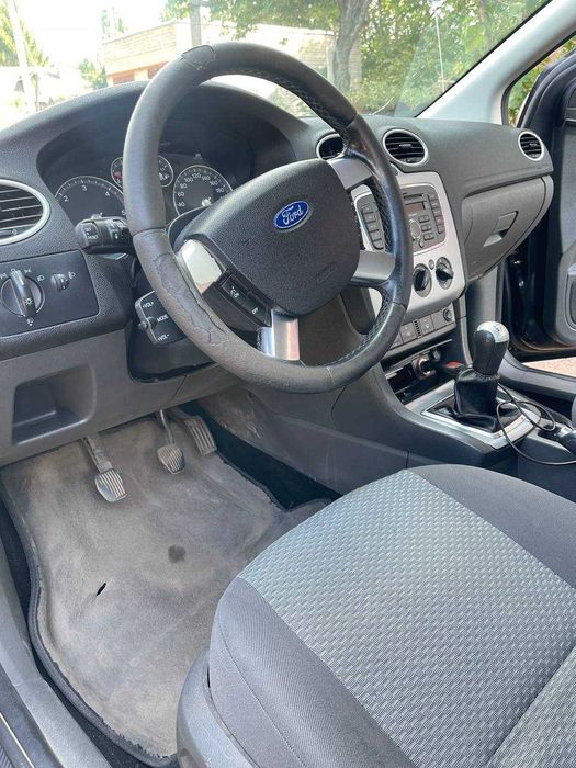 FORD FOCUS 2007 VIN WF0WXXGCDW7E67633 фото оголошення 6 з 10