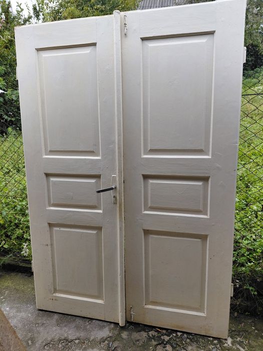 Деревяні двері міжкімнатні