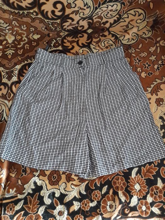 Шорты,майки,топы на девочку,36-38европейский, S-M размер