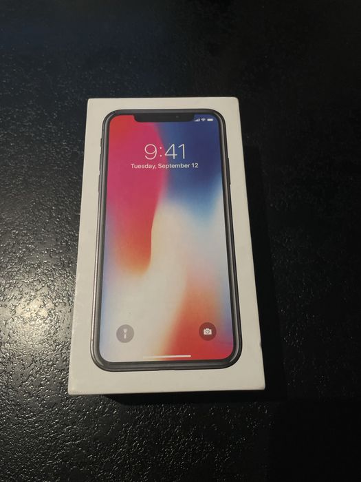 Iphone X 83%  bardzo dobry