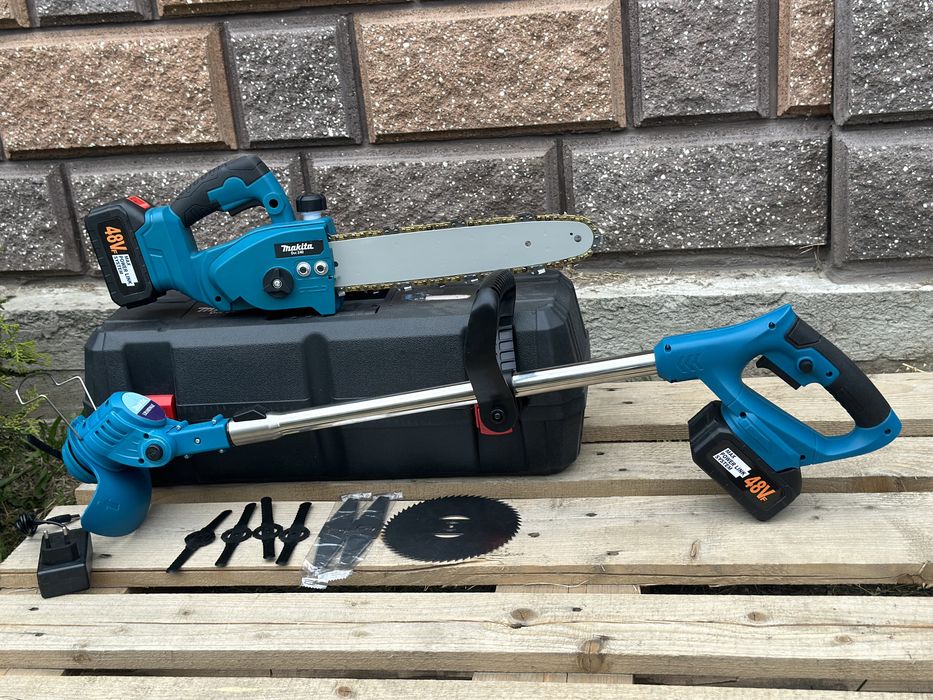 Акумуляторний садовий набір Makita Пилка Duc 240 + тример Ur100Dwae