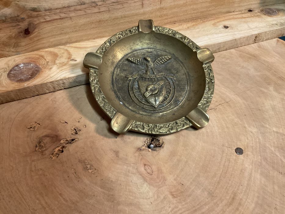 Cinzeiro do Benfica glorioso