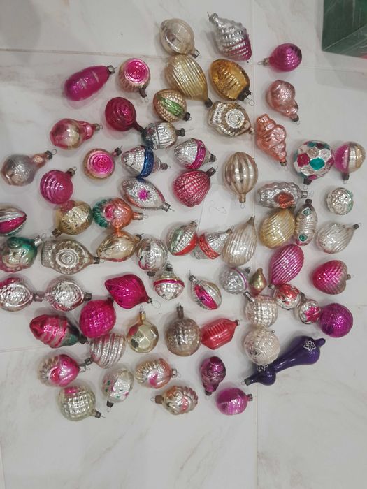 Zabawki  kolekcjonerskie. Choinki Ozdoby świąteczne z okresu ZSRR