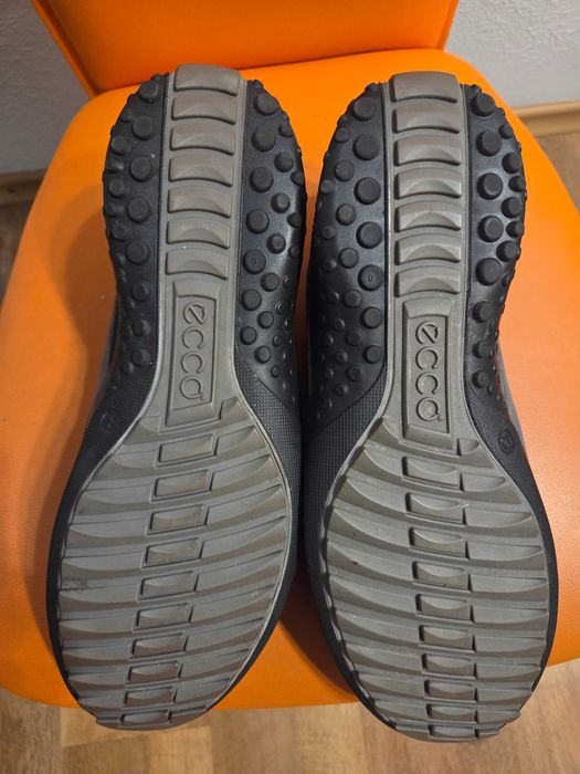 кроссівки ecco 43 орігінал