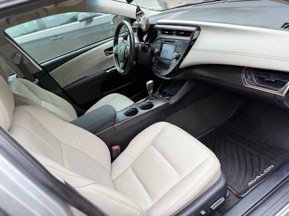 Аренда Авто 7999грн Оренда Авто Toyota AVALON ГБО Гибрід Можна 50на50%