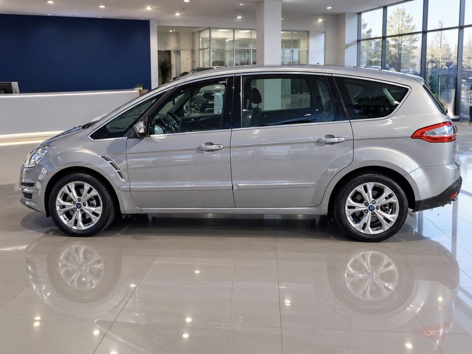 Ford S-Max Doinwestowany