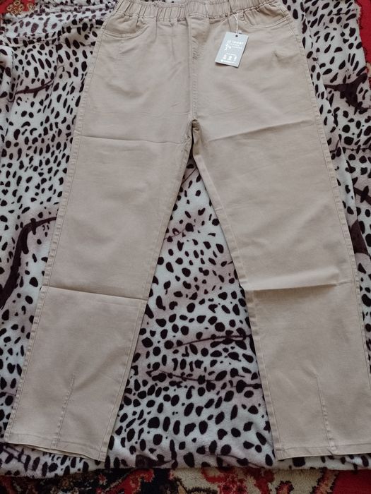 Джегинси жіночі нові.