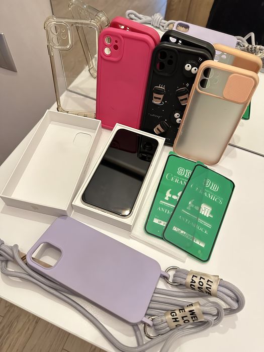 iPhone 11 64GB White