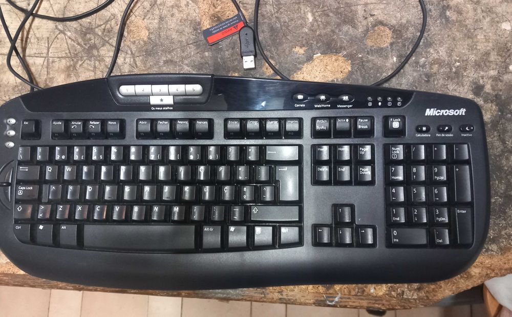 telemóvel Qteq S100 / teclados e ratos