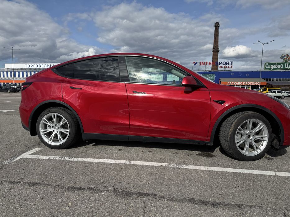 Тесла Y 2020 DUAL MOTOR