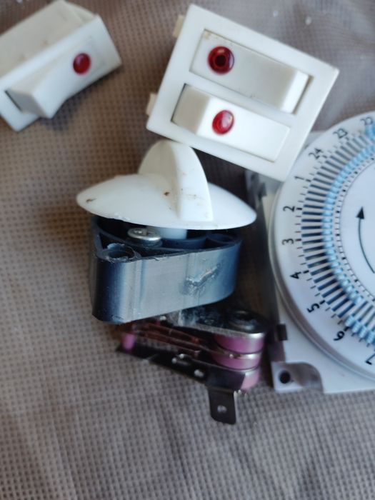 Programator termostat i wyłączniki