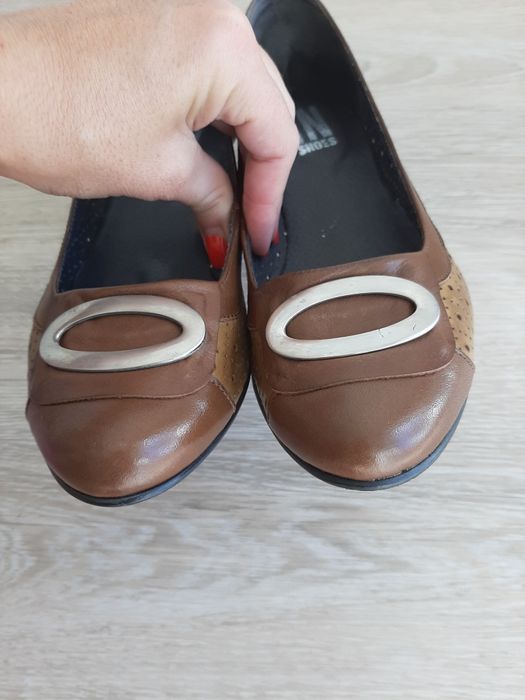 Sapatos castanhos de salto nr. 40