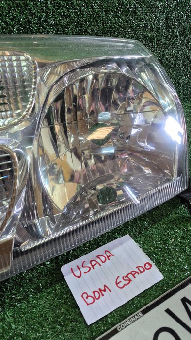 »TOYOTA Hiace Minibus (H100,H200) 08.95-12.12 - Ótica/Farol frente esquerda usada em bom estado DEPO 212-11N5L-LD-EM