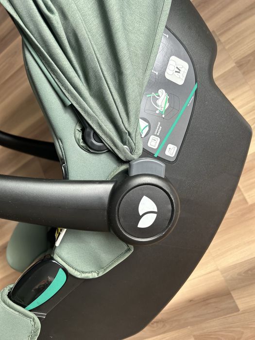 Fotelik nosidełko samochodowe Joie