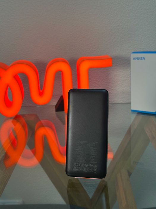 Anker Power Bank (20000mAh, 87W, Built-In USB-C Cable) A1383011