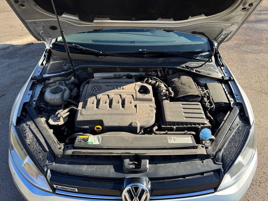 Продам Volkswagen Golf 7 1.6 TDI (механіка, 6-ст.)