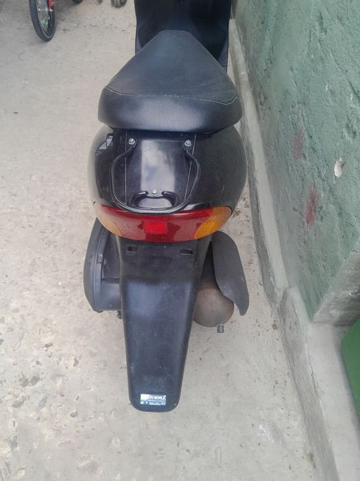 Скутер Suzuki Let's II