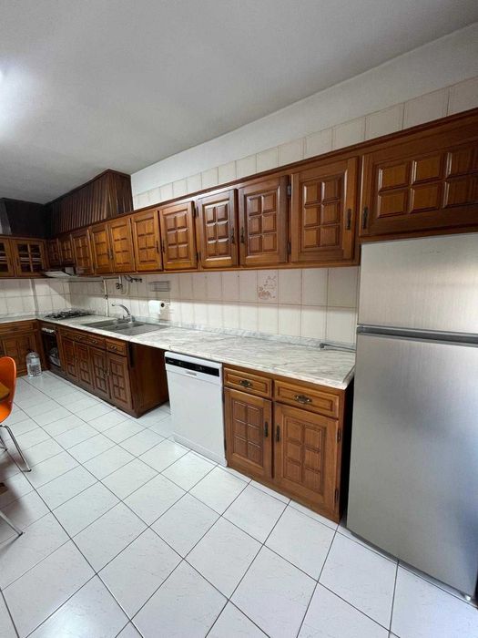 Apartamento T4 na Vila de Sátão