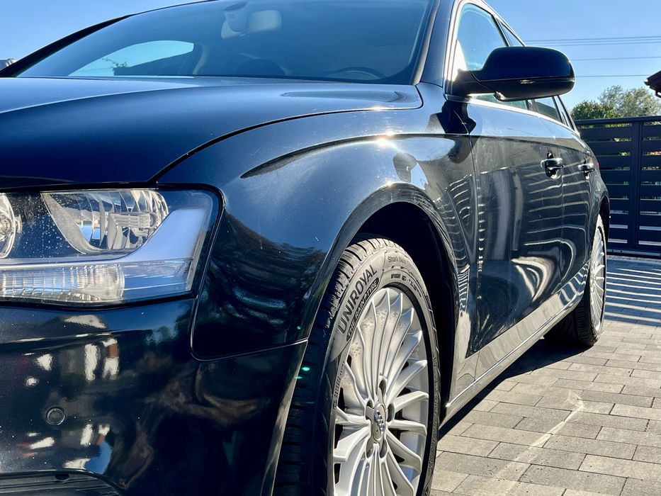 Audi A4 B8 Avant 2.0TDI Automat nowy rozrząd dwa kluczyki