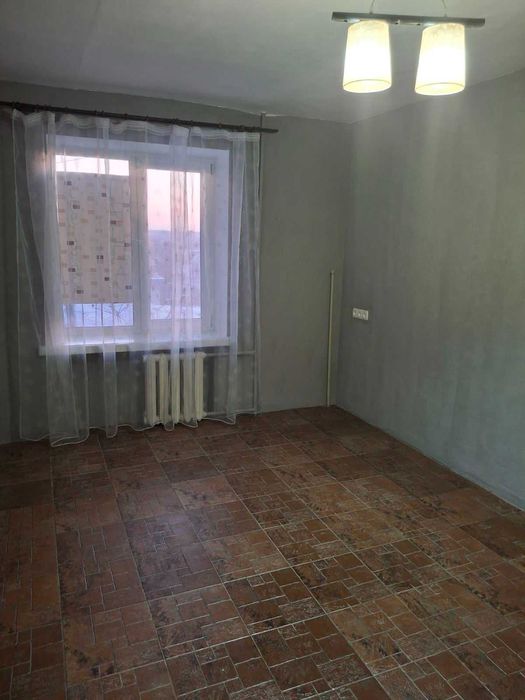 Продам гостинку Солоницівка (Солоницевка) можна по сертифікату