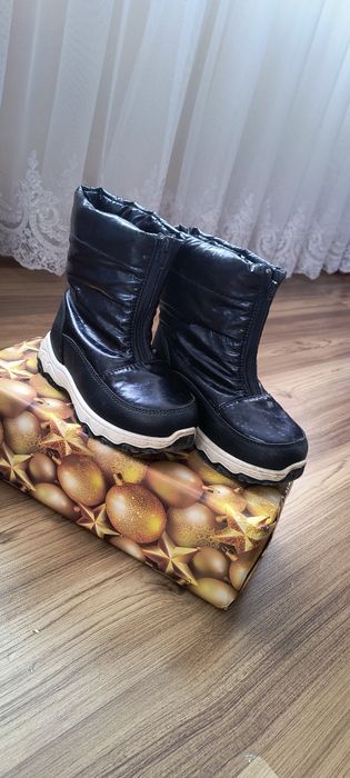 Зимові дутики для дівчинки