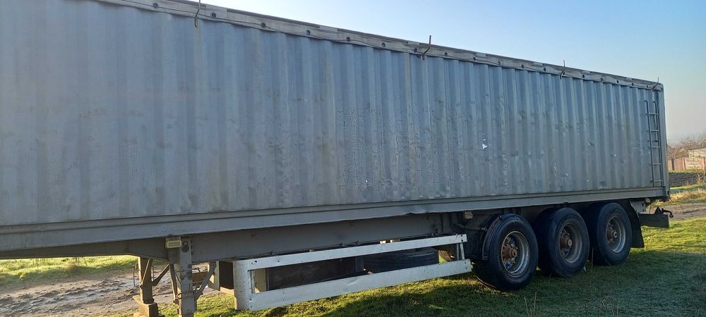 Напівпричіп зерновоз