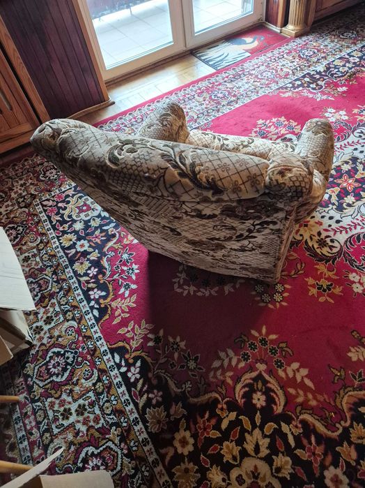 2 stylowe fotele – solidne, wygodne, klasyczny wzór