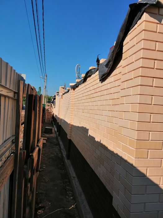 Кладка кирпича газоблоков газобетона строительство дома кирпичная