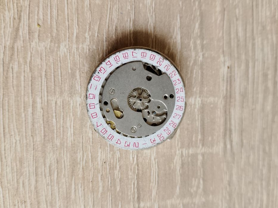 Stare radzieckie mechanizmy i zegarki