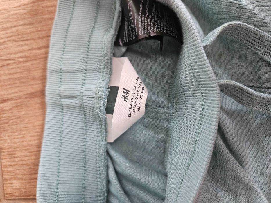 Przebranie - strój dinozaura - rozmiar 110.